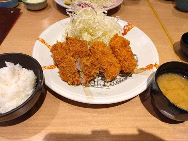 とんかついなば和幸 シャポー市川店 - サブ画像1