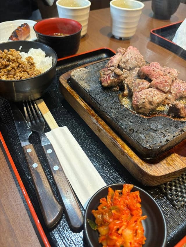 感動の肉と米 豊橋下地店 - サブ画像2