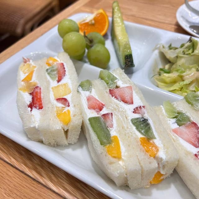 果実園リーベル ハレザ池袋店 - サブ画像2