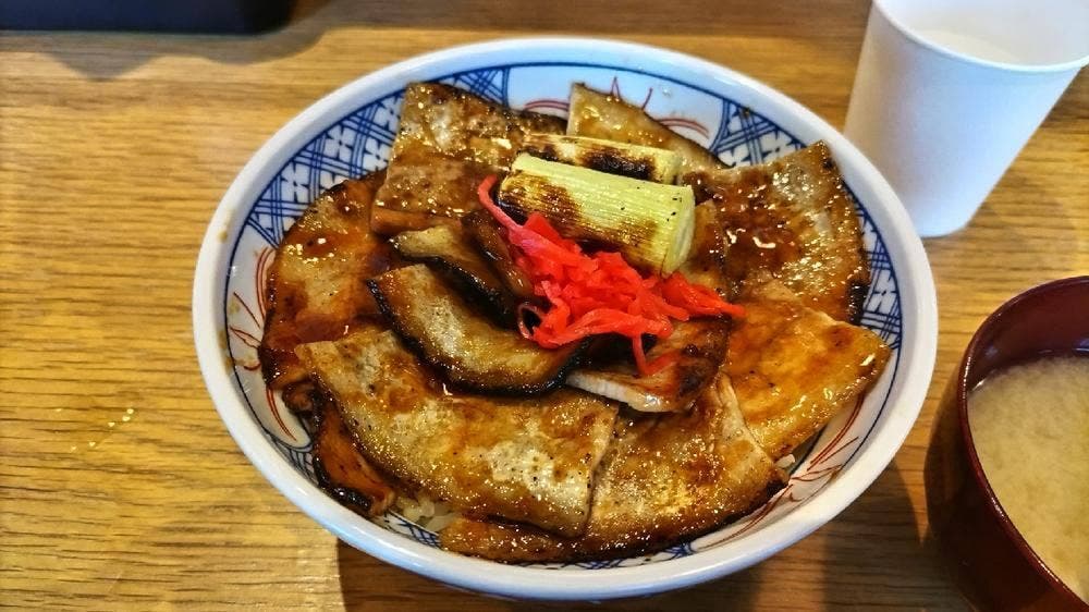 函館 炉端焼き しげぞう