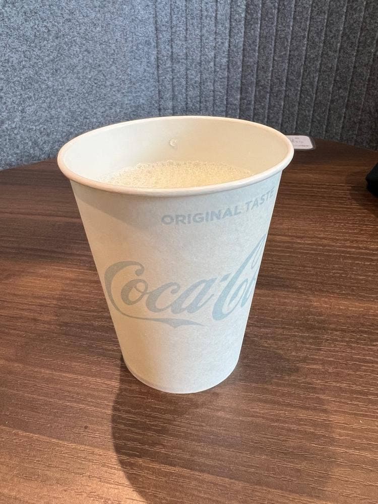 カードラウンジ ブルースカイ 高知龍馬空港