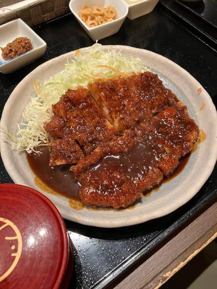矢場とん 名古屋城金シャチ横丁店