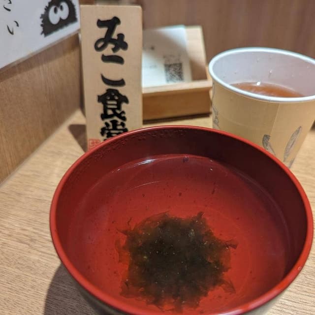 立ち食い海鮮丼 みこ食堂 - サブ画像3