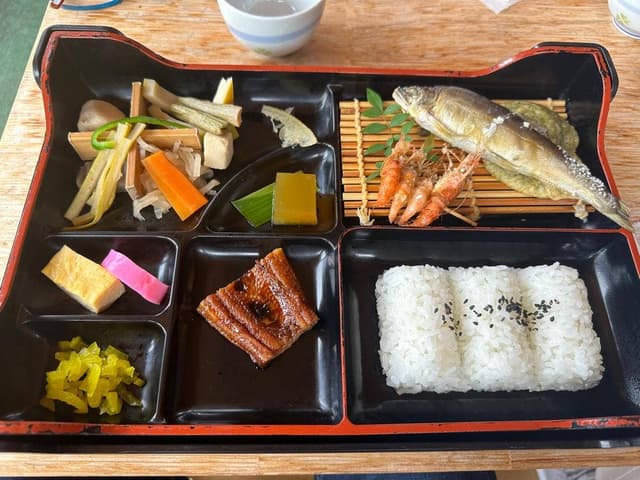屋形舟・四万十川料理 なっとく - サブ画像1