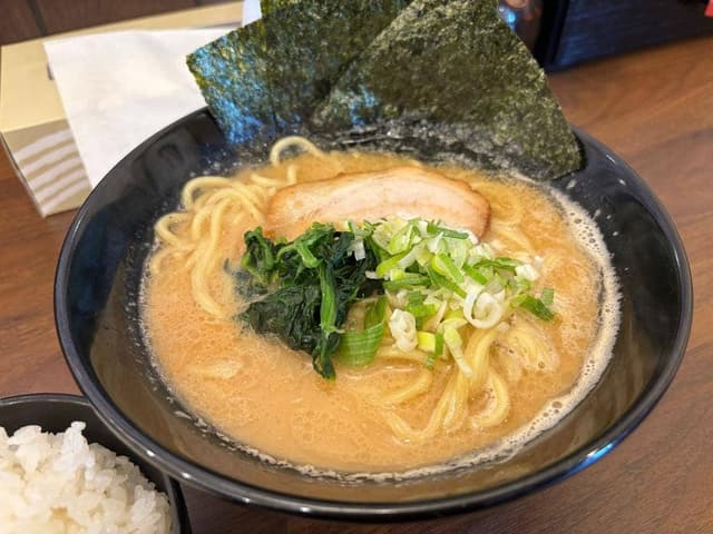 ラーメン山壱家 - サブ画像2