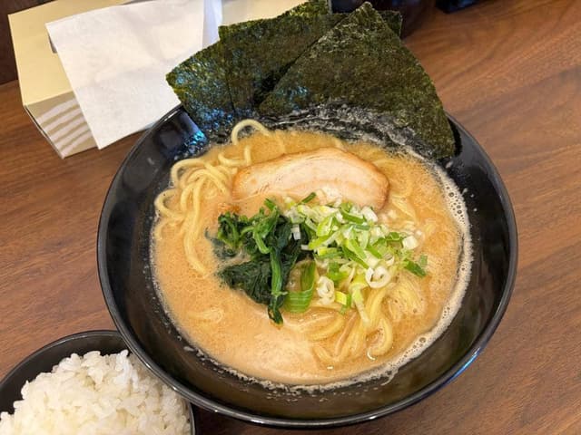 ラーメン山壱家 - サブ画像3