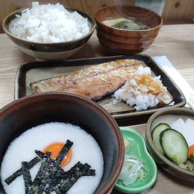 麦とろ 多摩山荘 小石川店 - サブ画像3