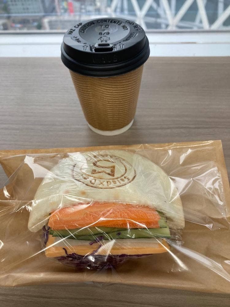 シンビ SHINJUKU DELISH PARK