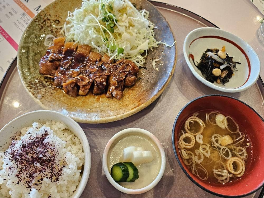 チェリーゴルフ 金沢ゴルフクラブ レストラン