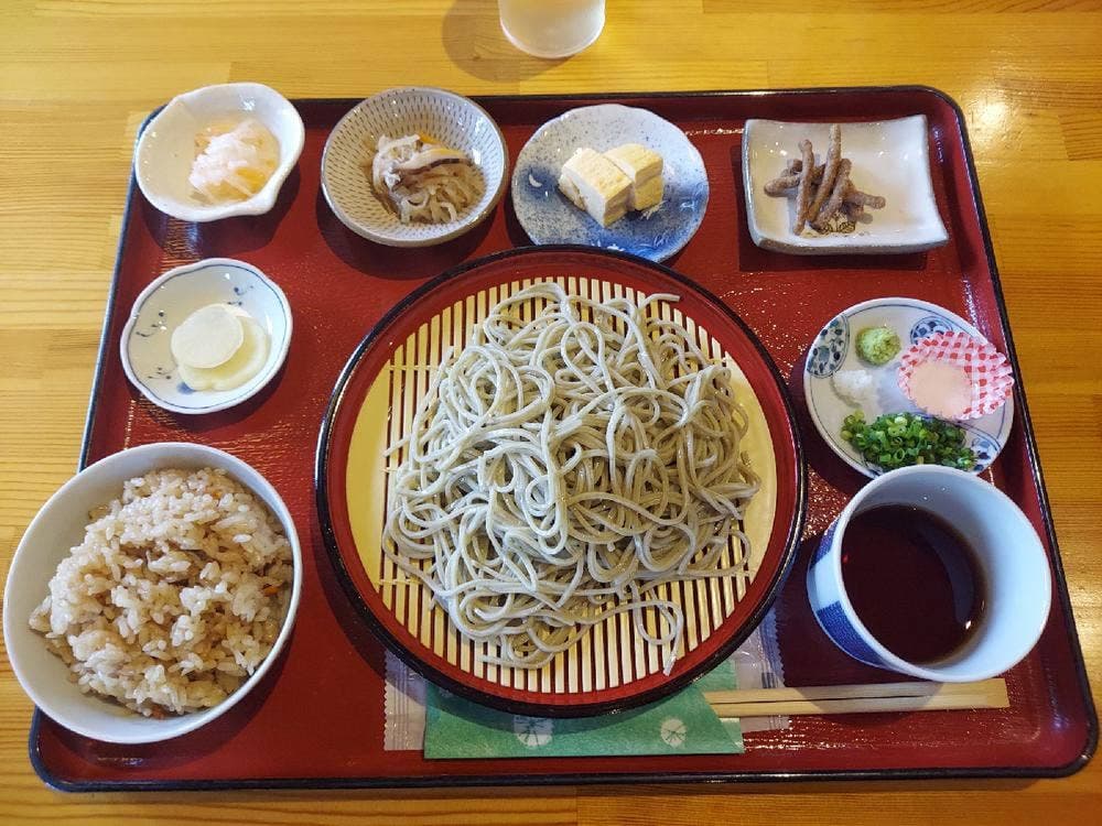 十割蕎麦 そばの場