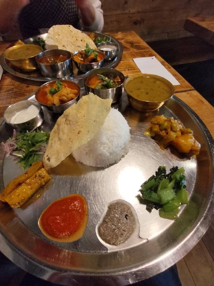ダルバート食堂