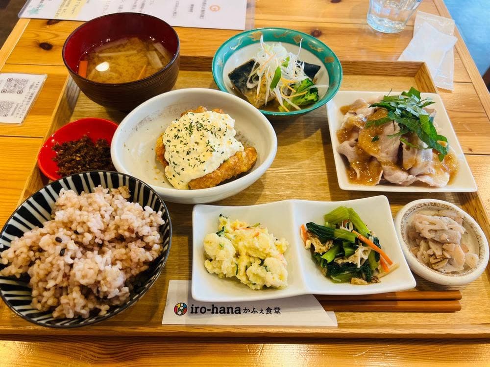 iro-hana かふぇ食堂