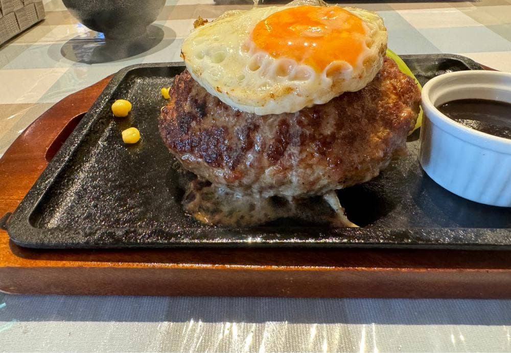 ハンバーグ&グリル ハングリ