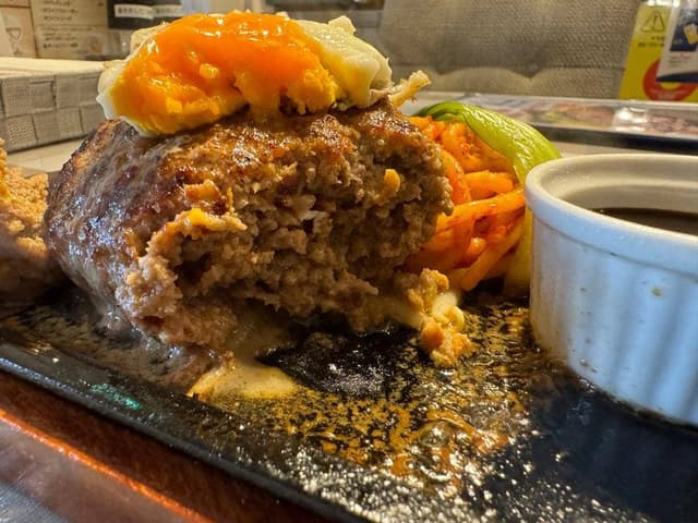 ハンバーグ&グリル ハングリ - サブ画像3