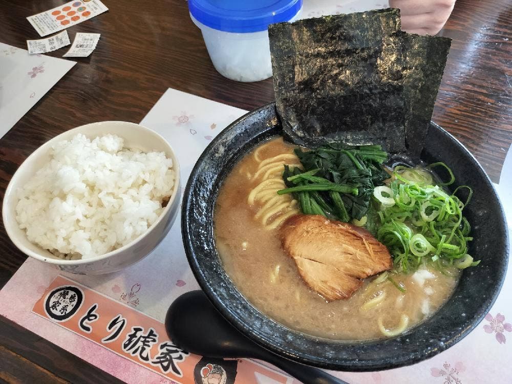 飛鳥家系ラーメン とり琥家