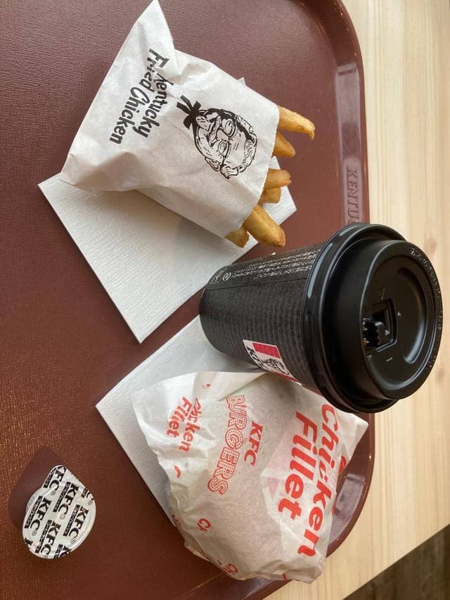 ケンタッキーフライドチキン 十三東口店 - サブ画像1