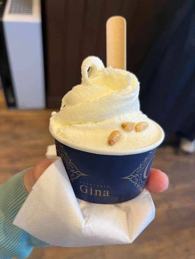 Gelateria Gina - サブ画像1