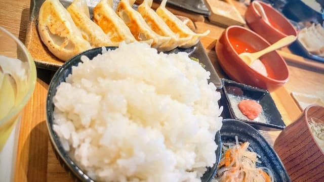 肉汁餃子のダンダダン 野毛店 - サブ画像2