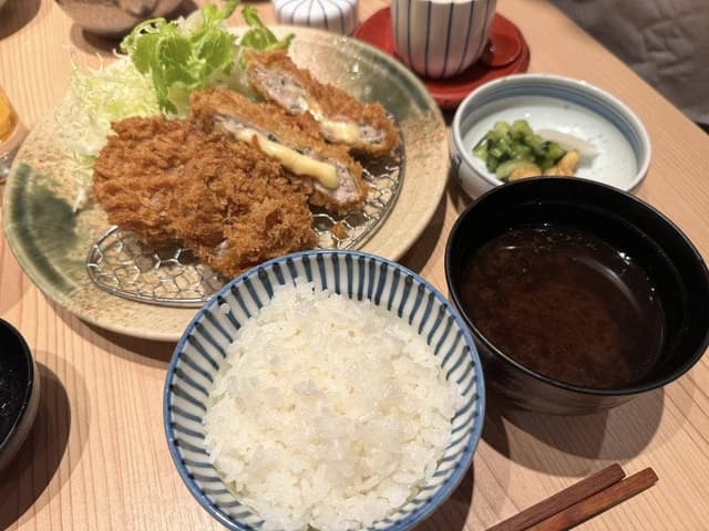 和豚 かつ仙 - サブ画像2