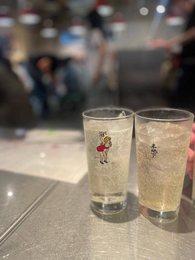 渋谷 半地下酒場 - サブ画像1