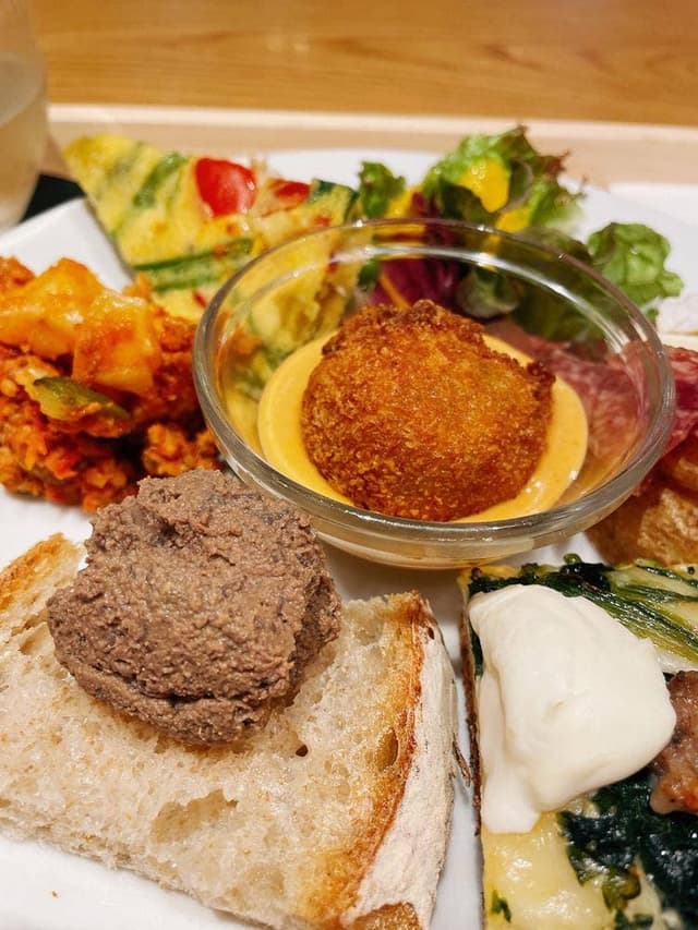 スターバックス リザーブ®ストア 銀座マロニエ通り - サブ画像2