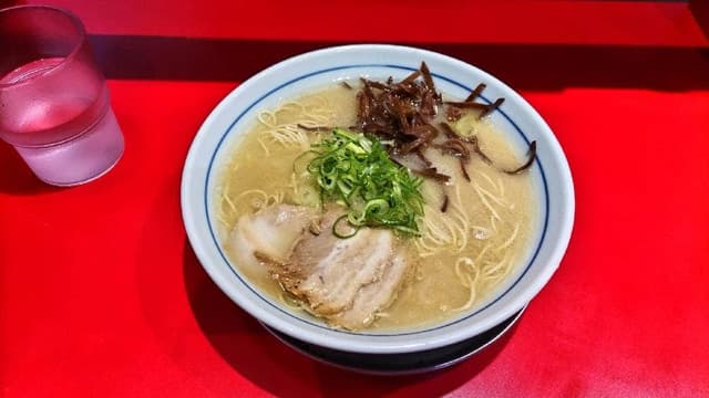 本場博多ラーメン せまかっちゃん - サブ画像1