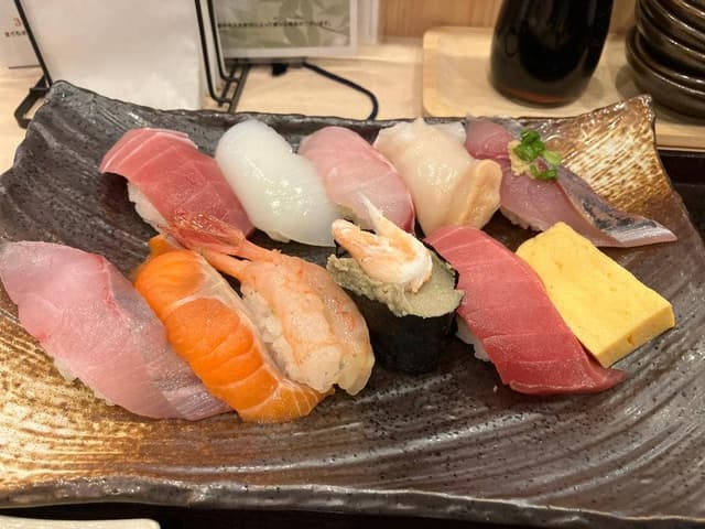 鮨海鮮 気楽 - サブ画像1