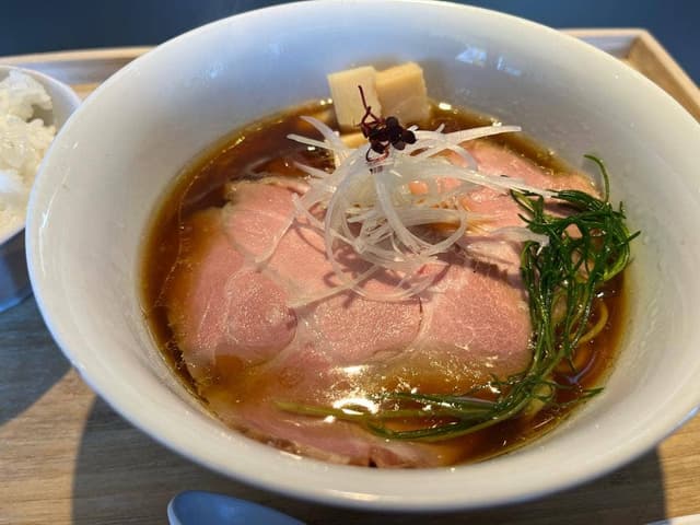 らぁ麺と点心 麺屋グラフミ - サブ画像2