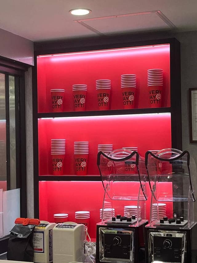 COTTE COFFEE 府中くるる店 - サブ画像1