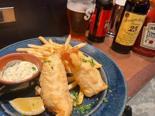 英國酒場 Shake&Chips 東京駅グランスタ八重北 - サブ画像3