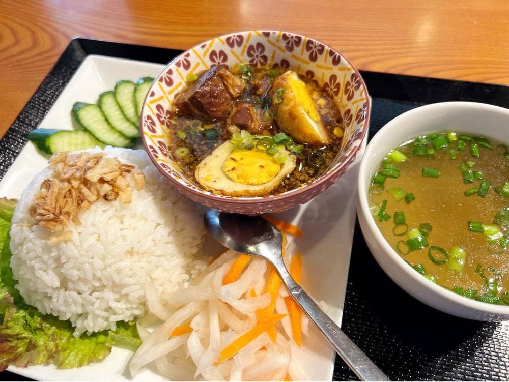 ベトナム料理専門店 フォー89 関内店