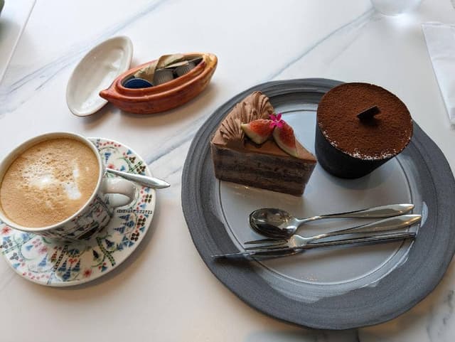 CHOCOLATERIE TAKASU 覚王山店 - サブ画像1