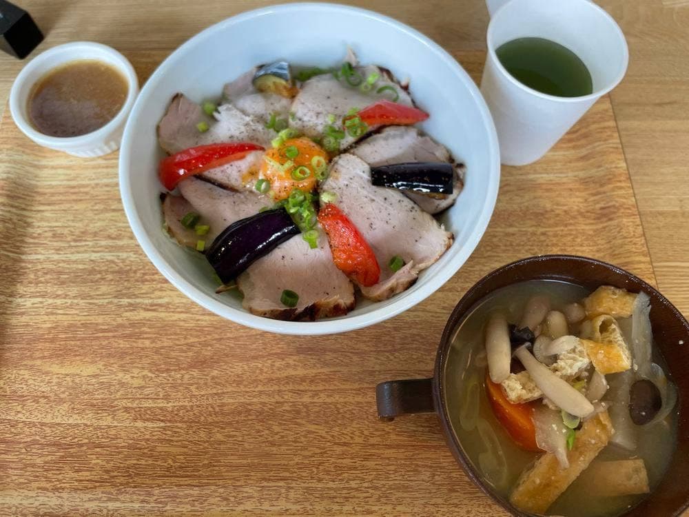 Cafe & restaurant Ekoi