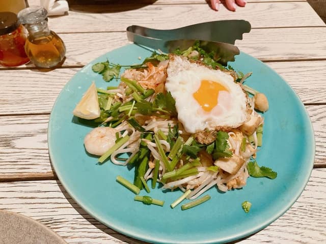 Madam Mỹ modern thai vietnamese - サブ画像2