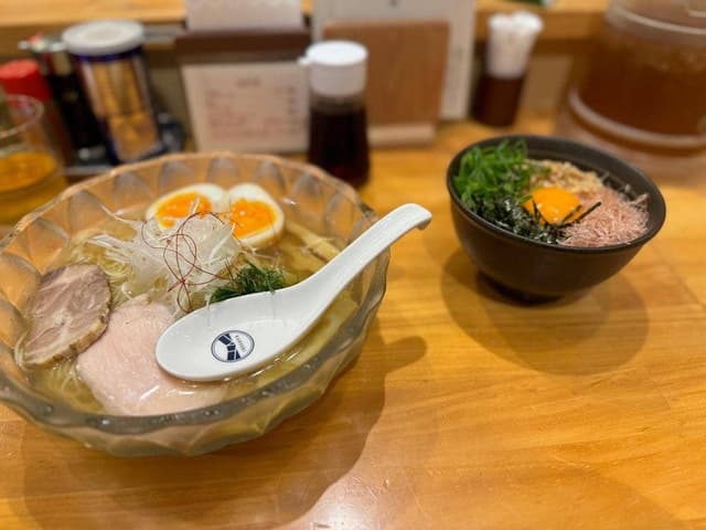 利尻昆布ラーメン くろおび 六本木店 - サブ画像1