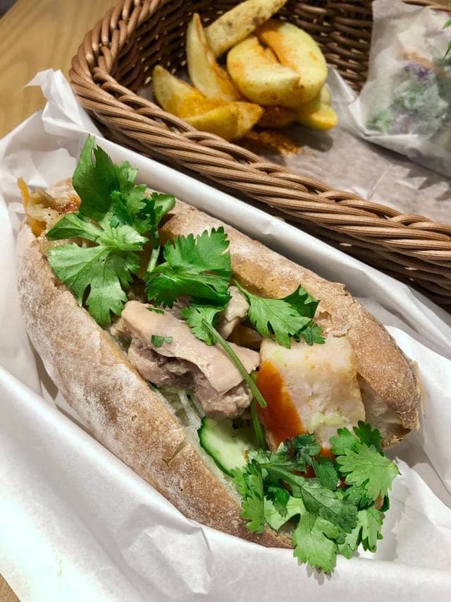 CYCLO Banh mi CIAL横浜店 - サブ画像1