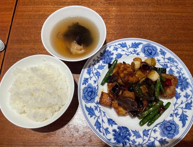 老四川 飄香小院 六本木ヒルズ店 - サブ画像1