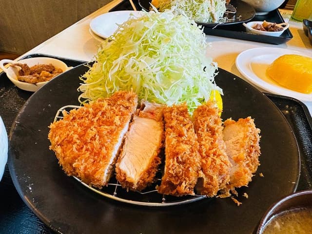 お肉屋さんが『君に、焼いて揚げる。』 - サブ画像1