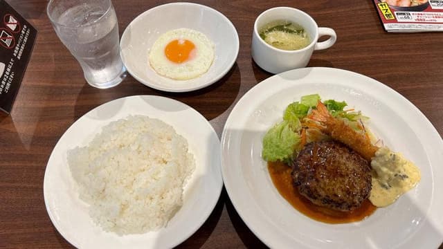 ガスト 大久保店 - サブ画像3