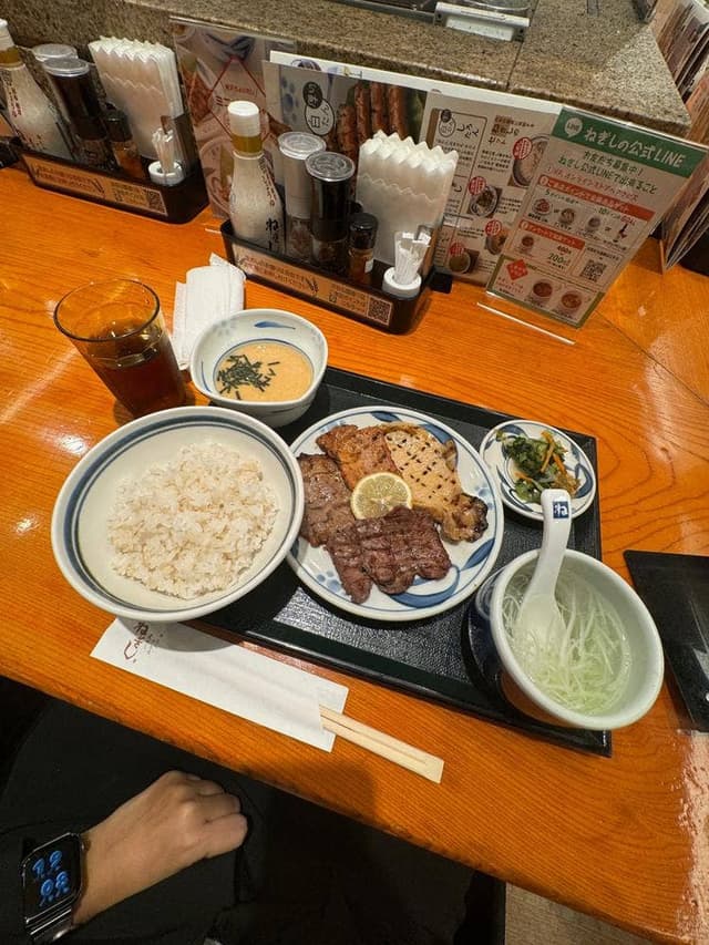 牛たんとろろ麦めし ねぎし 公園通り店 - サブ画像3