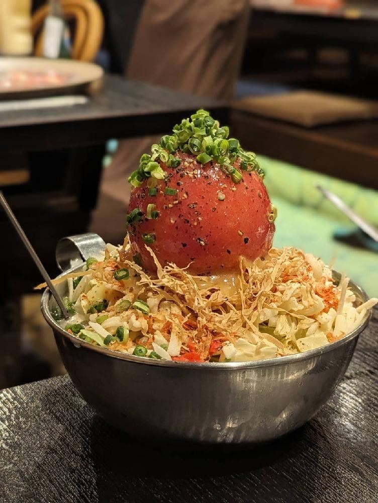 鉄板焼 酒バル SAKUJiRO