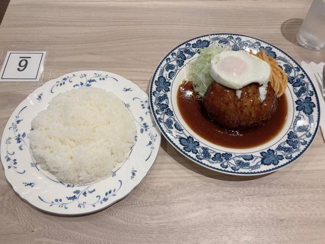 欧風料理 重亭 - サブ画像1