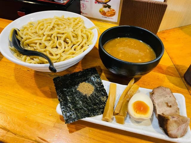 ラーメン春樹 日暮里店 - サブ画像3