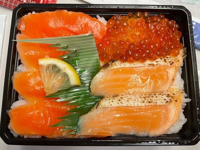 魚力海鮮寿司 東京駅京葉ストリート店 - サブ画像3