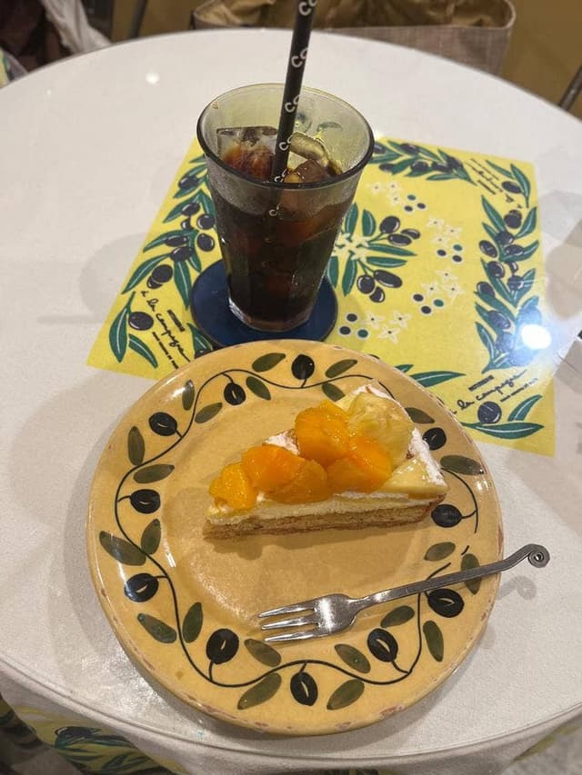 ア・ラ・カンパーニュ 神戸ハーバーランドumie店 - サブ画像2