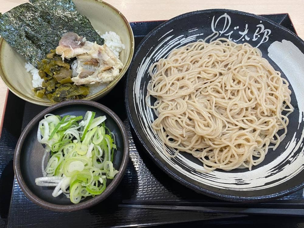 ゆで太郎 もつ次郎 新越谷駅前店