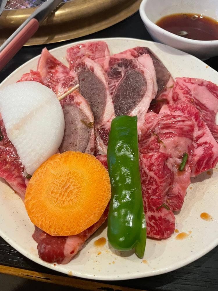 焼肉 いろりや 南海通店