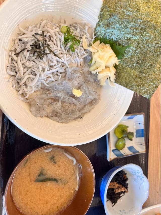 ひで吉食堂 - サブ画像1