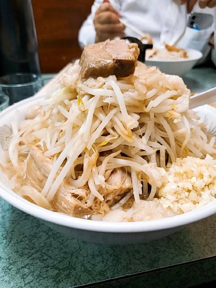 ラーメン二郎 新宿小滝橋通り店