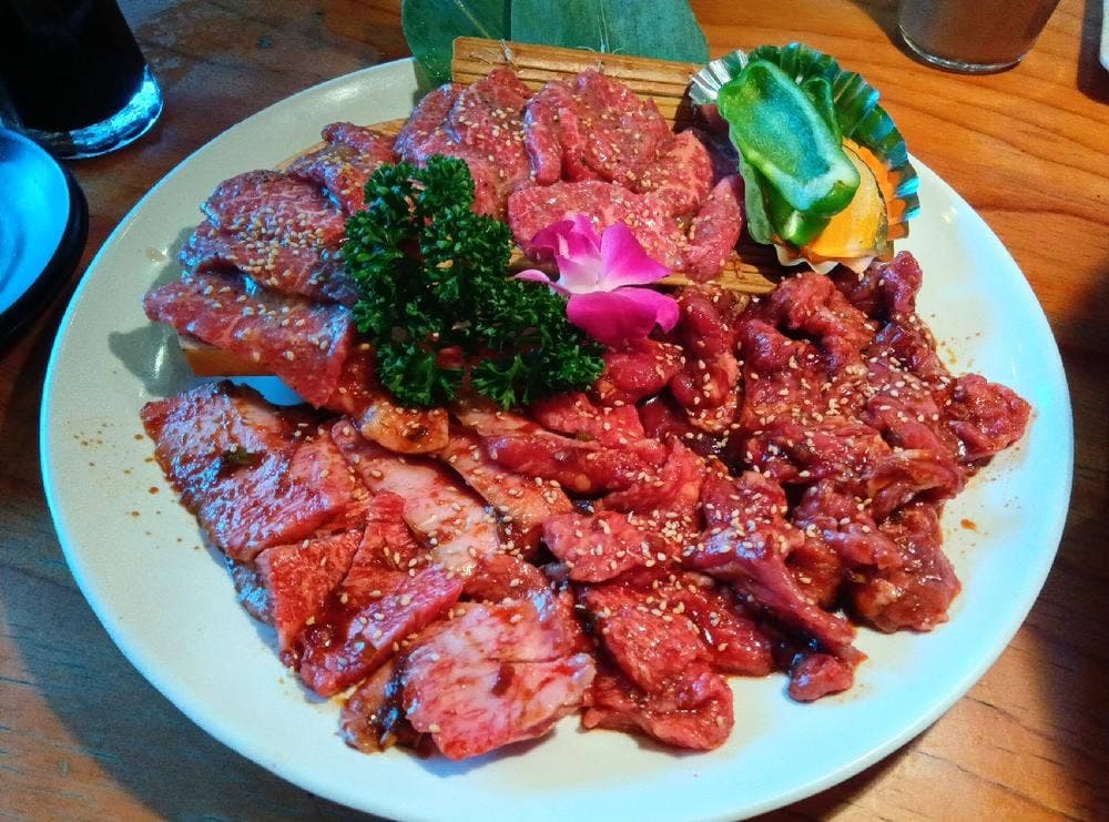 七輪炭火焼肉 火の国 中田店
